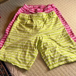Hanna Andersson Vibrant Striped Shorts